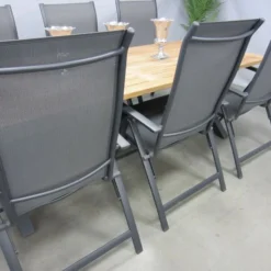 Te Velde Tuinmeubelen Tuinset Vigo Tuinstoel Met Lucan Teak Tuintafel -Tuin Vonk Verkoop 4 4 te velde tuinmeubelen tuinset vigo tuinstoel met lucan teak tuintafel achterkant vigolucan240